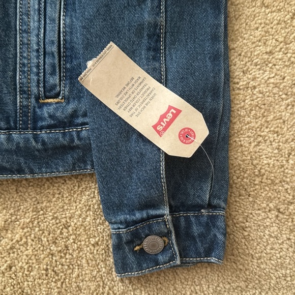 Levi Denim Jacket - Picture 2 of 6